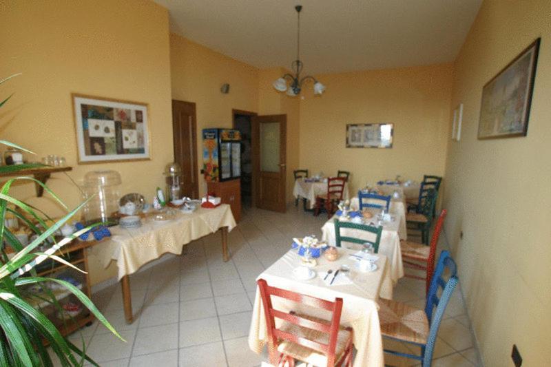 Hotel Tavernola - Di Campagna