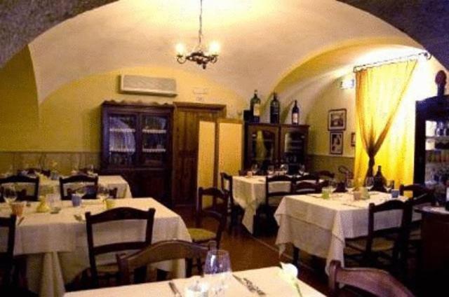 Tavernola - Di Campagna Hotel 3*