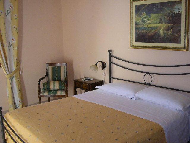 Hotel Tavernola - Di Campagna 3*